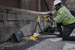 Перфоратор акумуляторний безщітковий SDS-Plus DeWALT DCH417NT замовити