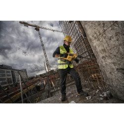 Перфоратор акумуляторний безщітковий SDS MAX DeWALT DCH481N акция