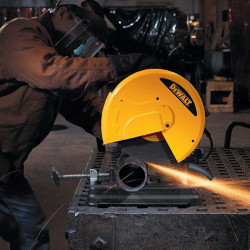 Пила монтажна мережева DeWALT D28730 акція
