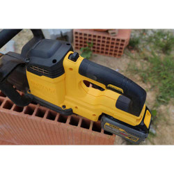 Пила ALLIGATOR акумуляторна безщіткова DeWALT DCS398T2 замовити