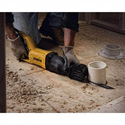Пила шабельна мережева DeWALT DWE305PK в інтернет-магазині