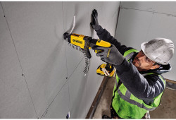 Шурупокрут акумуляторний безщітковий DeWALT DCF620N замовити