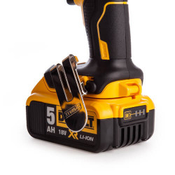 Шурупокрут акумуляторний безщітковий DeWALT DCF620P2K не дорого