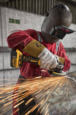 Шліфмашина кутова - болгарка акумуляторна безщіткова DeWALT DCG405P3 замовити