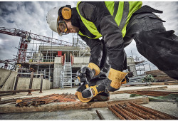 Шліфмашина кутова - болгарка акумуляторна безщіткова DeWALT DCG406N фото