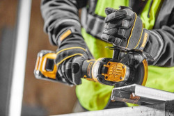 Шліфмашина кутова - болгарка акумуляторна безщіткова DeWALT DCG409VSNT ціна
