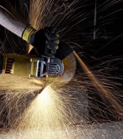 Шліфмашина кутова - болгарка мережева DeWALT DWE4559 в Украине