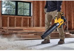 Повітродувка акумуляторна безщіткова DeWALT DCMBL562P1 замовити