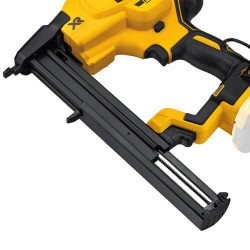 Степлер скобозабивний акумуляторний безщітковий DeWALT DCN681N купить
