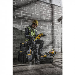 Пістолет цвяхозабивний акумуляторний безщітковий DeWALT DCN890P2 в Украине