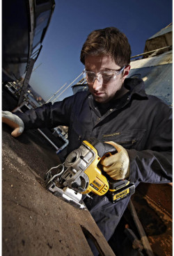 Пила лобзикова акумуляторна DeWALT DCS331N в Украине