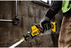 Пила шабельна акумуляторна безщіткова DeWALT DCS312D2 в Україні