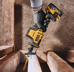 Пила шабельна акумуляторна безщіткова DeWALT DCS369M2 цена