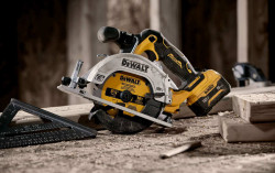 Пила дискова аккумуляторна безщіткова DeWALT DCS512P2 фото