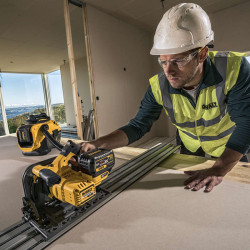 Пила дискова занурювальна акумуляторна DeWALT DCS520T2 ціна