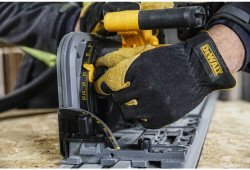 Пила дискова понурювальна акумуляторна безщіткова DeWALT DCS520T2R купити