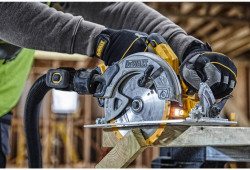 Пила дискова акумуляторна DeWALT DCS570P2 заказать