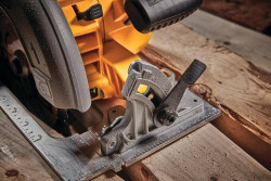 Пила дискова акумуляторна безщіткова DeWALT DCS573NT в Україні