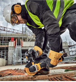 Набір із двох інструментів безщіткових DeWALT DCK2080P2T в інтернет-магазині