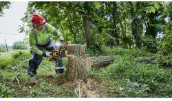 Пила ланцюгова акумуляторна безщіткова DeWALT DCMCS574N фото