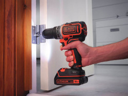 Дриль-шурупокрут акумуляторний безщітковий BLACK+DECKER BL186KB в интернет-магазине