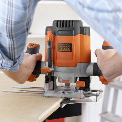 Фрезер мережевий BLACK+DECKER KW1200E не дорого