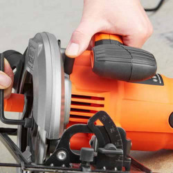 Пила дискова мережева BLACK+DECKER CS1550 купити