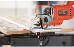 Пила лобзиковая мережева BLACK+DECKER BES610 в интернет-магазине