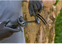 Пила шабельна мережева BLACK+DECKER BES301 в Украине