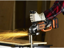 Шліфмашина кутова - болгарка акумуляторна BLACK+DECKER BCG720M1 не дорого