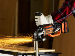 Шліфмашина кутова - болгарка акумуляторна BLACK+DECKER BCG720N в интернет-магазине