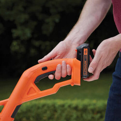 Тримір акумуляторний BLACK+DECKER ST182320 фото