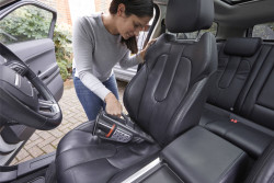 Пилосос акумуляторний BLACK+DECKER BHHV520JF 