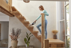 Пилосос акумуляторний (електровіник) BLACK+DECKER SVB620JW Arsenal Grand