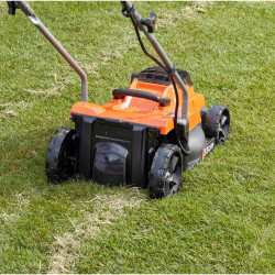 Газонокосарка акумуляторна BLACK+DECKER BCMW33184L2 фото