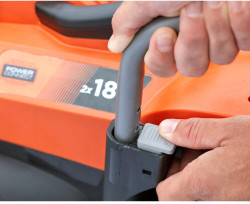 Газонокосарка акумуляторна BLACK+DECKER BCMW33184L2 акция