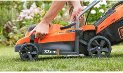 Газонокосарка акумуляторна BLACK+DECKER BCMW33184L2 скидки