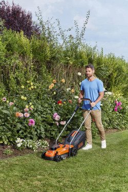 Газонокосарка акумуляторна BLACK+DECKER BCMW3336L1 фото