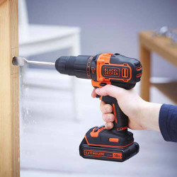 Набір із двох інструментів BLACK+DECKER BCK21S1S в Україні
