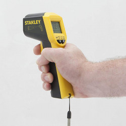 Термометр інфрачервоний, діапазон виміру температур від - 38 ° до + 520 °С STANLEY STHT0-77365 заказать