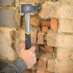 Молоток інженерний Fiberglass, 1250 г STANLEY STHT0-54157 не дорого