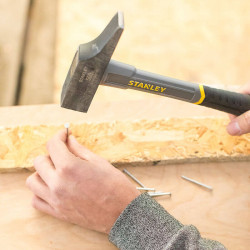 Столярний молоток Fiberglass з вагою головки 500 г STANLEY STHT0-54160 в Україні