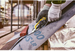 Ніж FatMax Integrated Snap Knife довжиною 165 мм з лезом шириною 18 мм з сегментами, що відламуються STANLEY FMHT10594-0 цена