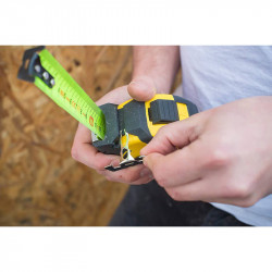 Рулетка вимірювальна STANLEY XTHT0-36004 не дорого