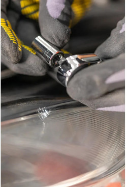 Набір головок торцевих 1/4 з одинадцяти предметів STANLEY STMT82666-0 акция