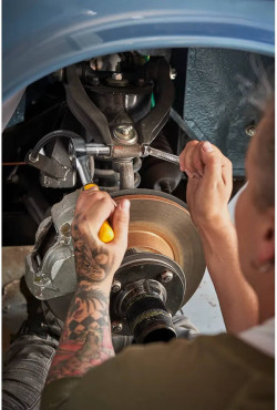 Набір головок торцевих 3/8 з одинадцяти предметів STANLEY STMT82670-0 акция