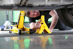 Підставка під автомобіль, 2 штуки STANLEY STMT81255-1 заказать