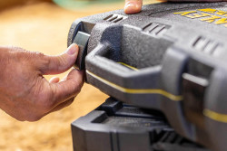Набір інструментів FatMax універсальний, 50 предметів STANLEY FMMT82827-1 в інтернет-магазині