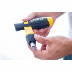Бітотримач відверткового типу Pistol Grip Ratchet із храповим механізмом та набором із тридцяти семи біт STANLEY 0-63-038 замовити
