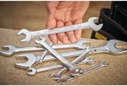 Ключ гаковий ріжковий, метричний розмір 20 x 22 мм STANLEY FMMT13071-0 замовити